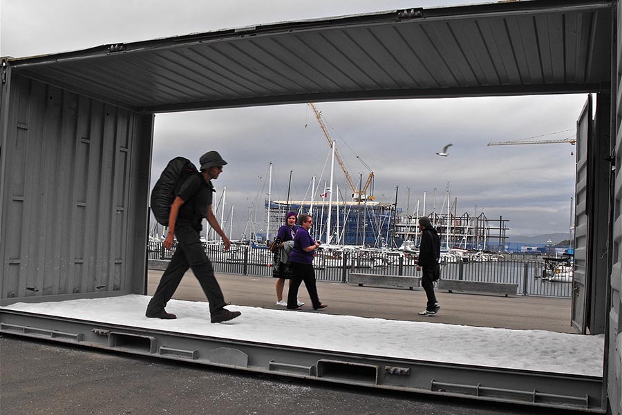 container walk